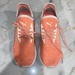 Puma soft stretchy tennis shoes, cute coral color, rarely worn